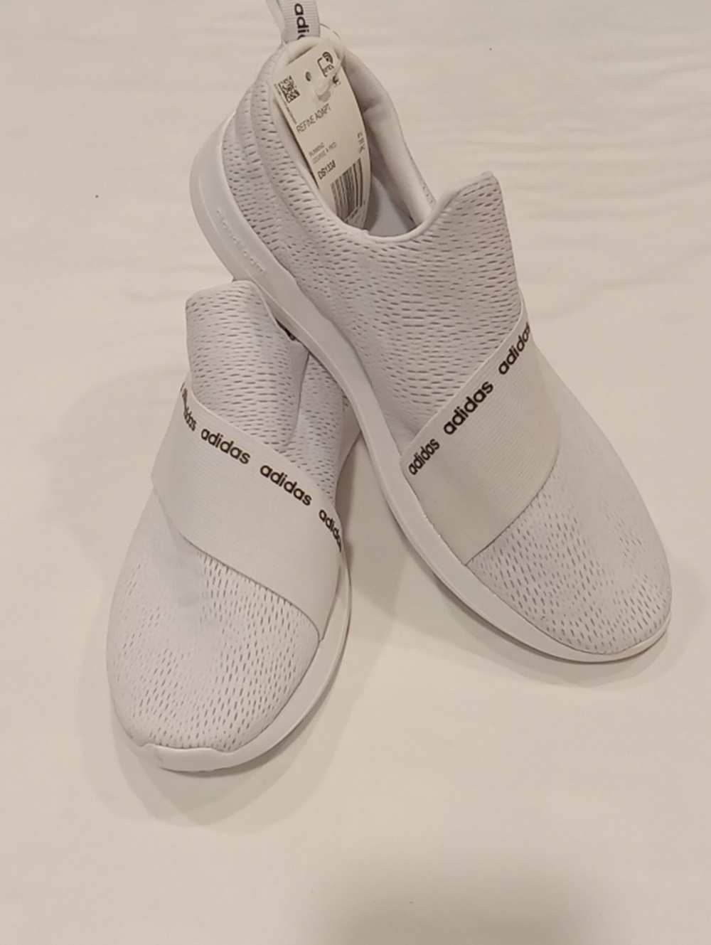 adidas Women White Slip-On Elastic Strap Sneakers. Size 10